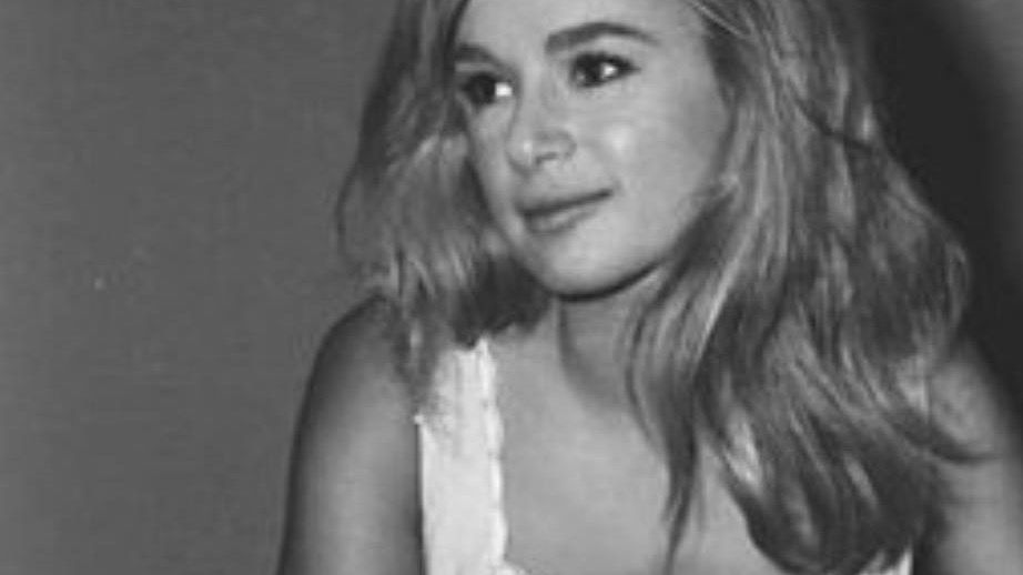 Σπάνιες, ανέκδοτες φωτογραφίες της Αλίκης Βουγιουκλάκη – ΦΩΤΟ