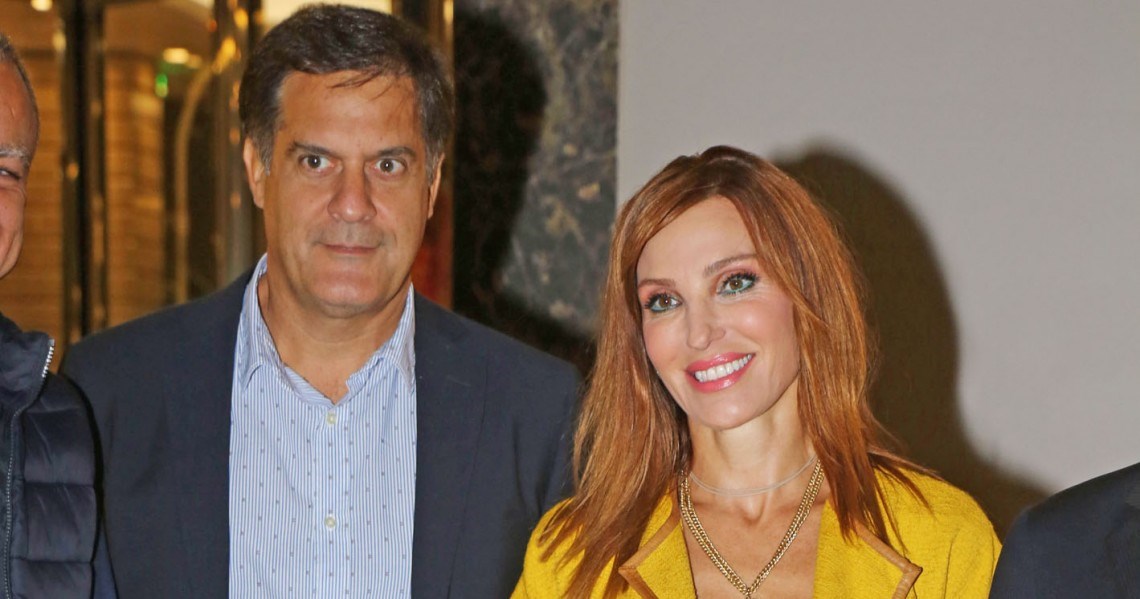 Βόμβα: Χωρίζει μετά από 25 χρόνια γάμου η Βίκυ Χατζηβασιλείου;