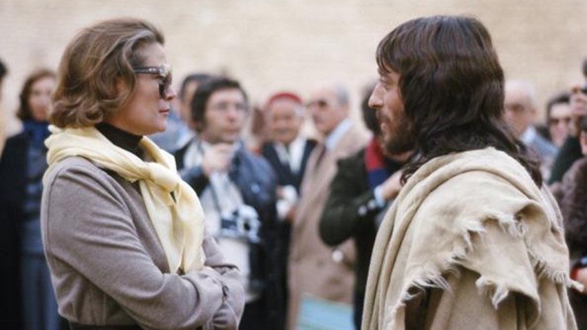 Σπάνιες φωτογραφίες από τα γυρίσματα του “Ιησού από τη Ναζαρέτ”