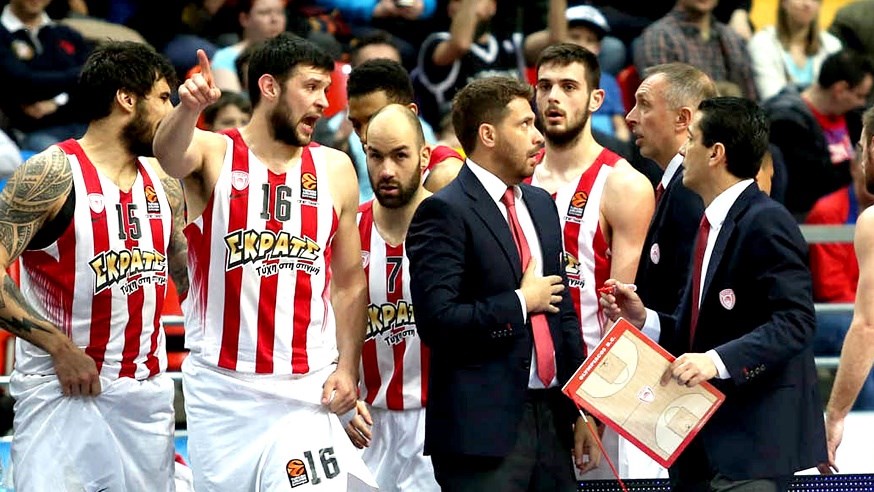 «Φουλάρει» για Εφές χωρίς Λοτζέσκι-Αθηναίου ο Ολυμπιακός