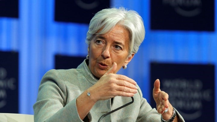 Wall Street Journal: Η συμφωνία που προωθεί η Γερμανία μπορεί να παραβιάσει τις αρχές του ΔΝΤ