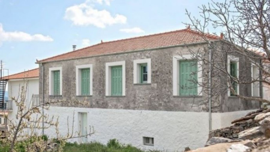 Η εντυπωσιακή μεταμόρφωση ενός παλιού αγροτόσπιτου σε ένα υπέροχο σπίτι – ΦΩΤΟ