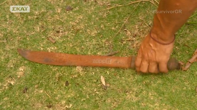 Survivor: Οι Διάσημοι βρήκαν την ματσέτα που είχε …κλαπεί – ΒΙΝΤΕΟ