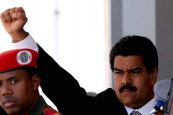 «Συνέχιση του πραξικοπήματος Μαδούρο» χαρακτηρίζει η αντιπολίτευση τη Συνταγματική Αναθεώρηση