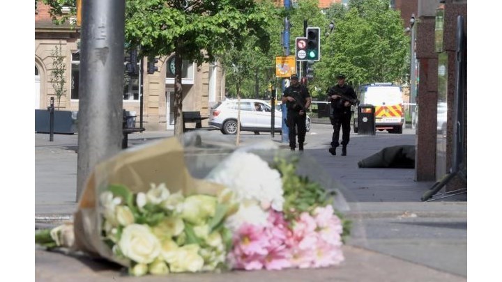 Σε κόκκινο συναγερμό η Βρετανία – Φόβοι για νέο τρομοκρατικό χτύπημα