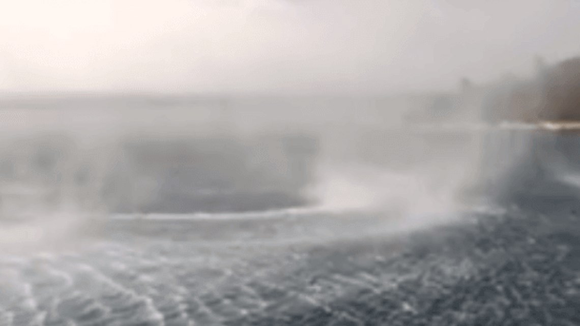 Το βίντεο με την τεράστια ρουφήχτρα στην Κέρκυρα που έγινε viral