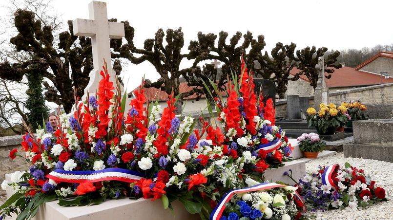 Γαλλία: Βεβήλωσαν τον τάφο του Σαρλ ντε Γκολ
