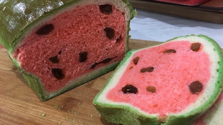Ψωμί που μοιάζει με… καρπούζι – ΦΩΤΟ