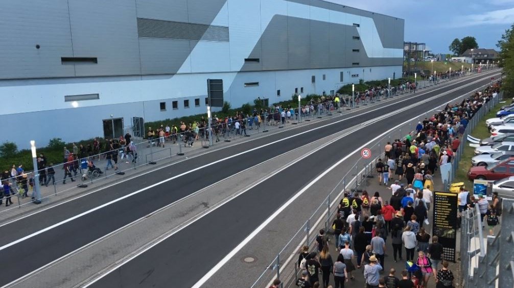 Γερμανία: 87.000 θεατές του Rock am Ring απομακρύνθηκαν εξαιτίας τρομοκρατικής απειλής – ΦΩΤΟ ΚΑΙ ΒΙΝΤΕΟ