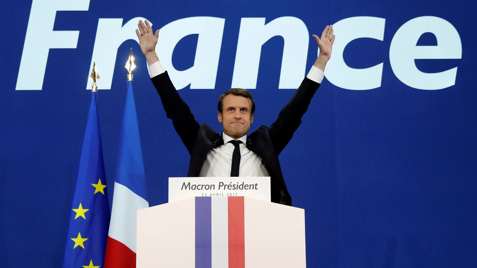 Γαλλία: Καθαρή νίκη του Μακρόν – Θρίαμβο στον δεύτερο γύρο προβλέπουν οι δημοσκόποι