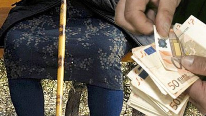 Έκλεβαν ηλικιωμένους πιάνοντάς τους την… κουβέντα