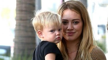 Γέννησε η Χίλαρι Νταφ – Οι πρώτες φωτογραφίες του νεογέννητου