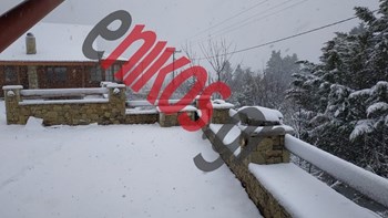 Στα “λευκά” ο Παρνασσός – Μαγευτικό το τοπίο – ΦΩΤΟ αναγνώστη