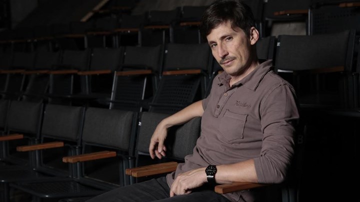 Ο Τάρλοου ανεβάζει τον «Κοτζάμπαση του Καστρόπυργου» στο Εθνικό Θέατρο