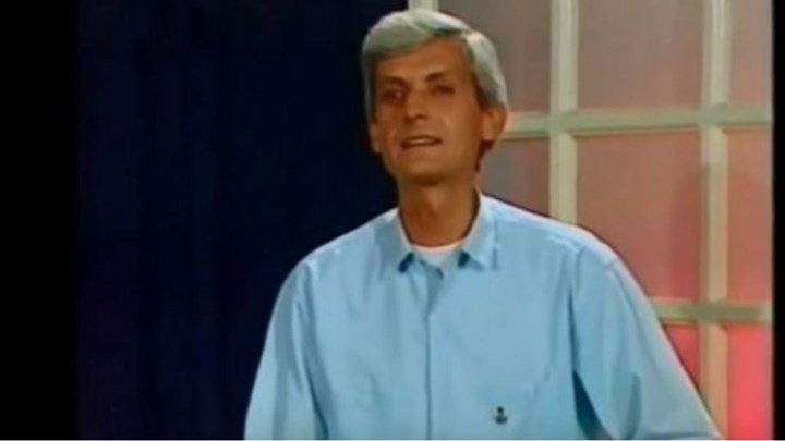 Πέθανε ο τραγουδιστής Γιώργος Κάτσαρης – Είχε ερμηνεύσει τον “Μπαλαμό” του Διονύση Τσακνή