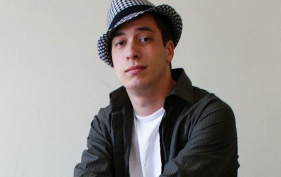 Δεν φαντάζεστε τι δουλειά κάνει αυτός ο τύπος!