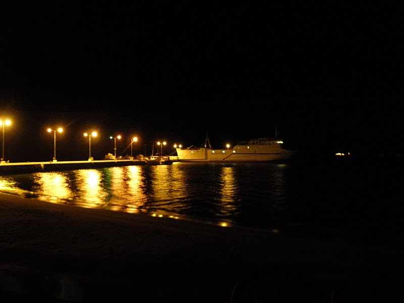 Ολονύχτιο κυνήγι στην Πάτρα με λαθρομετανάστες