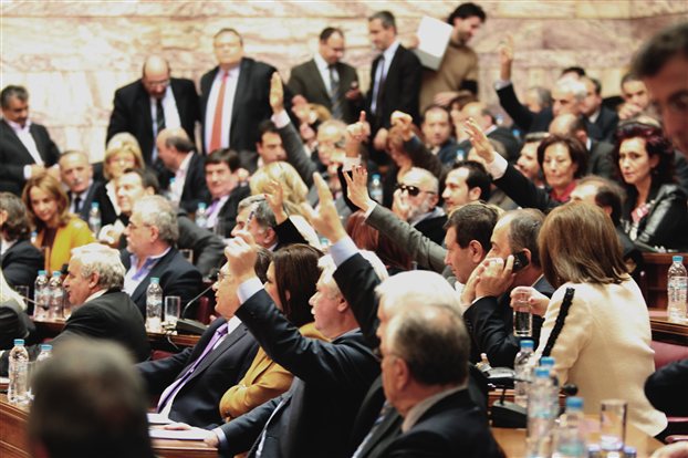 Οι βουλευτές που “σήκωσαν μπαϊράκι”