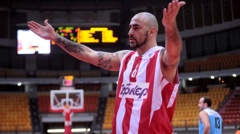 Live: Γαλατά Σαράι – Ολυμπιακός 57-47