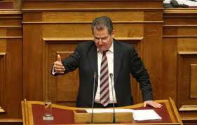 Π.Οικονόμου: O Σημίτης παριστάνει τον ιστορικό