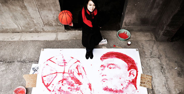 Ζωγραφίζοντας με μια μπάλα του μπάσκετ