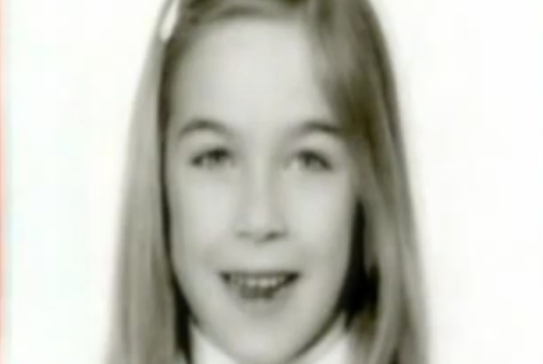 Ποιό είναι το κοριτσάκι της φωτογραφίας;