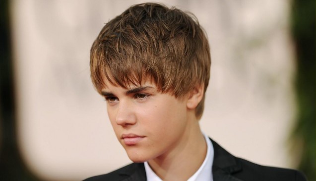 Ο Justin Bieber τα έβαψε μαύρα!