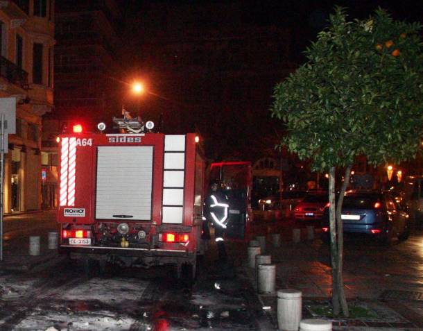 Φωτιά στη Δραπετσώνα