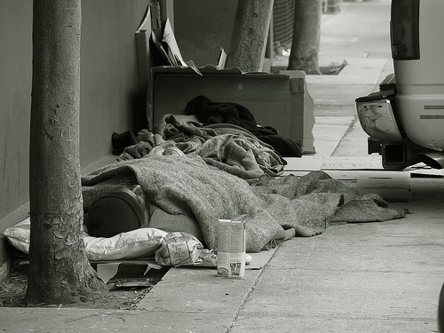 “1960” για να ζεστάνουμε τους άστεγους