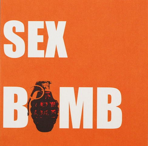 Νέα σεξοβόμβα, μόνη ψάχνει…