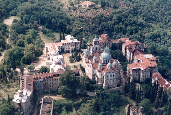 “Έριξαν πόρτα” μοναχοί στο ΣΔΟΕ