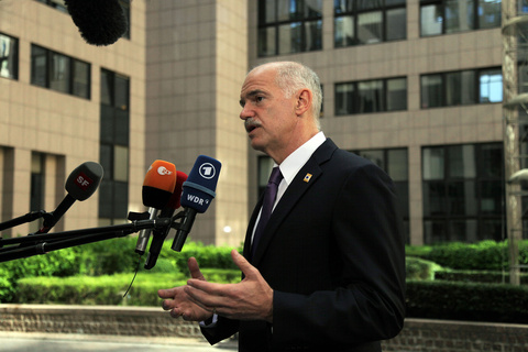 Γ.Παπανδρέου: “Κάτι δεν πάει καλά…”