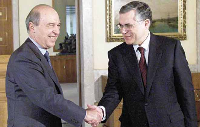 Και εδώ Σημίτης;