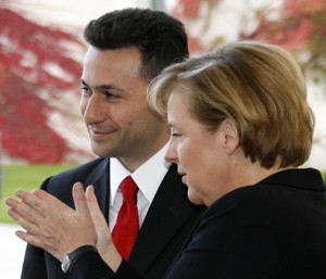 Μέρκελ-Γκρουέφσκι. Σωθήκαμε!