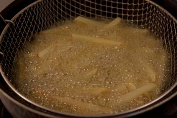 Μετά τις πατάτες το λάδι