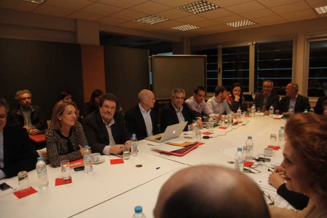 Επισπεύδουν τις διαδικασίες