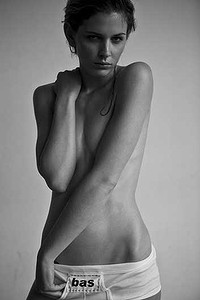 Εσείς την βλέπετε χοντρή;