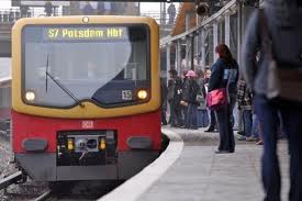 Να σας δώσουμε από τα δικά μας;