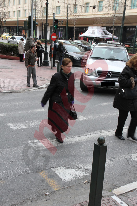 Τώρα -Διάβαση στην Πανεπιστημίου