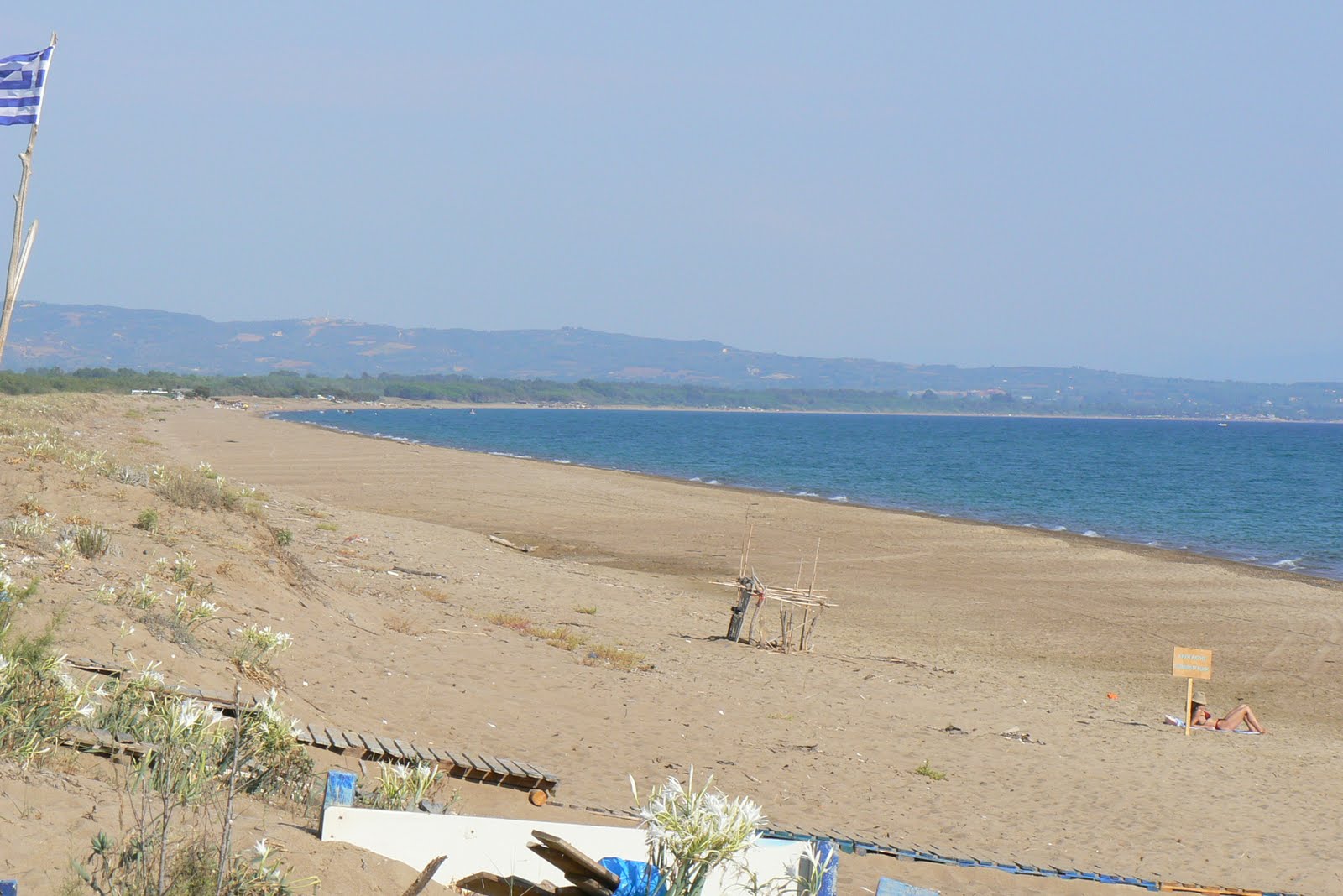 Μακροβούτι ο τουρισμός
