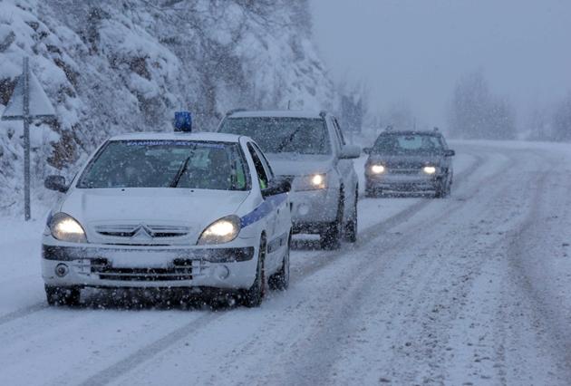 Με αλυσίδες στην εθνική Καλαμάτας