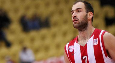 Στην κόκκινη πλατεία