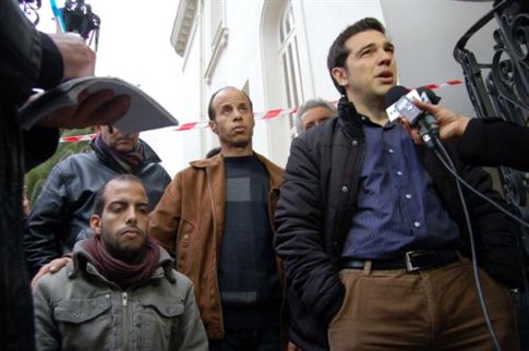 “Σε λίγο θα γίνουμε εμείς μετανάστες”