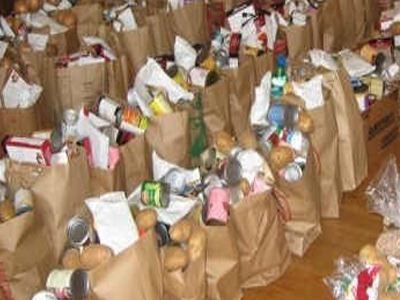 Μάζεψαν 5 τόνους τρόφιμα