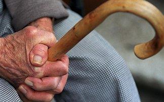 Τον σκότωσε η γηροκόμος του