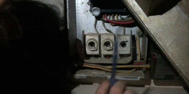 Εκλεβε ρεύμα