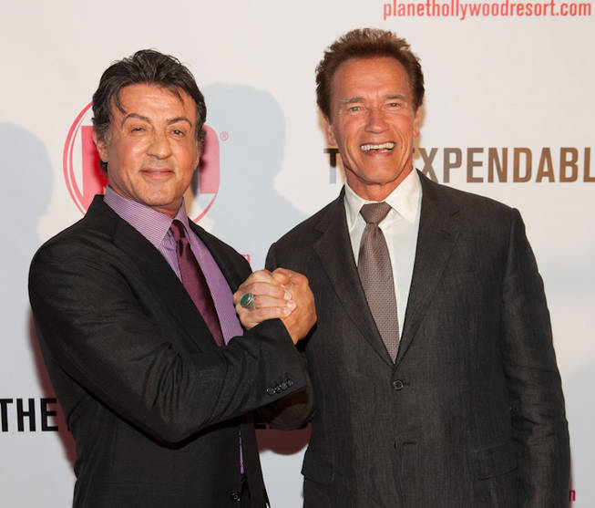 Φίλοι στα δύσκολα…