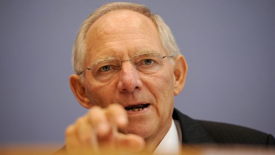 Κωλοτούμπα και ο Σόιμπλε;