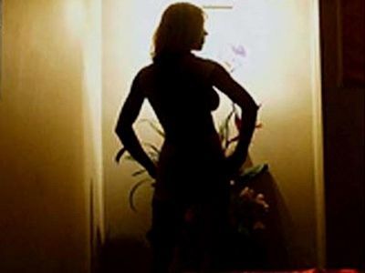 Πρόθυμη σερβιτόρα