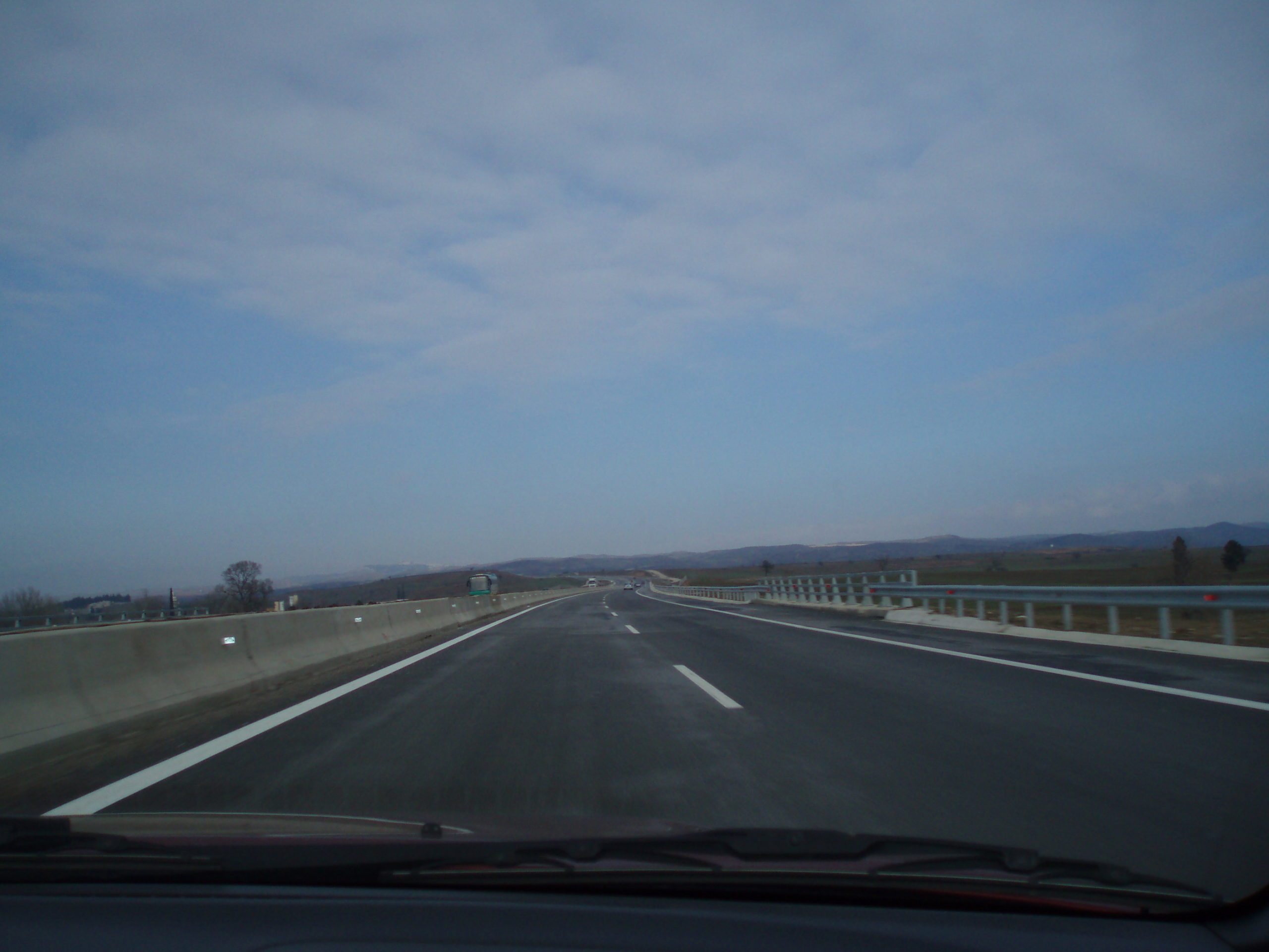 “Καθάρισε” η εθνική οδός